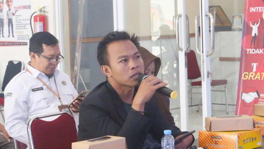 Klaim Pengusaha Rp38 M untuk Menangkan Khofifah di Pilgub Jatim, JPPR Ingatkan Ancaman Pidana Dana Kampanye